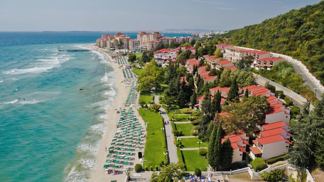 Курортные отели Villas Elenite Елените-4