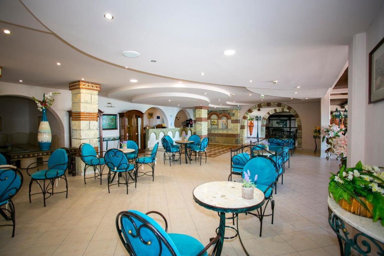 Курортные отели Villas Elenite Елените-24