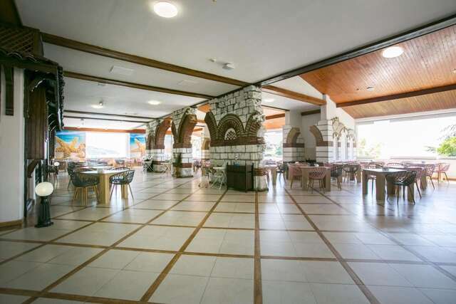 Курортные отели Villas Elenite Елените-24