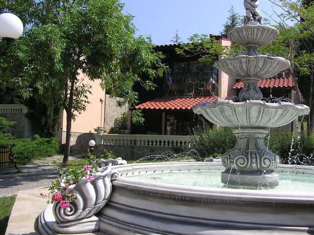 Курортные отели Villas Elenite Елените-31