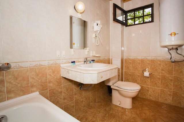 Курортные отели Villas Elenite Елените-51